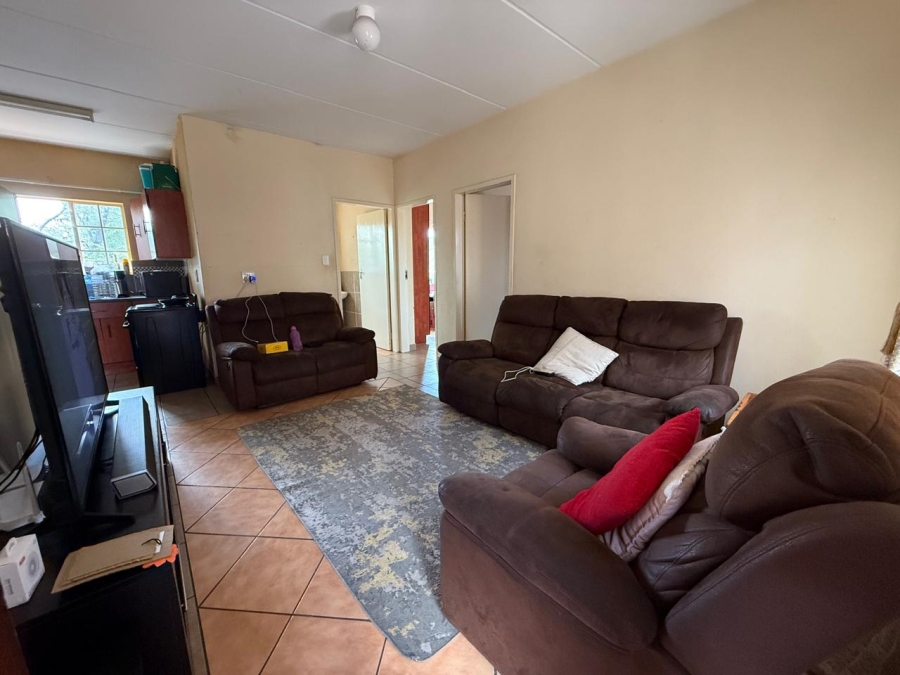 2 Bedroom Property for Sale in Rustenburg Central North West